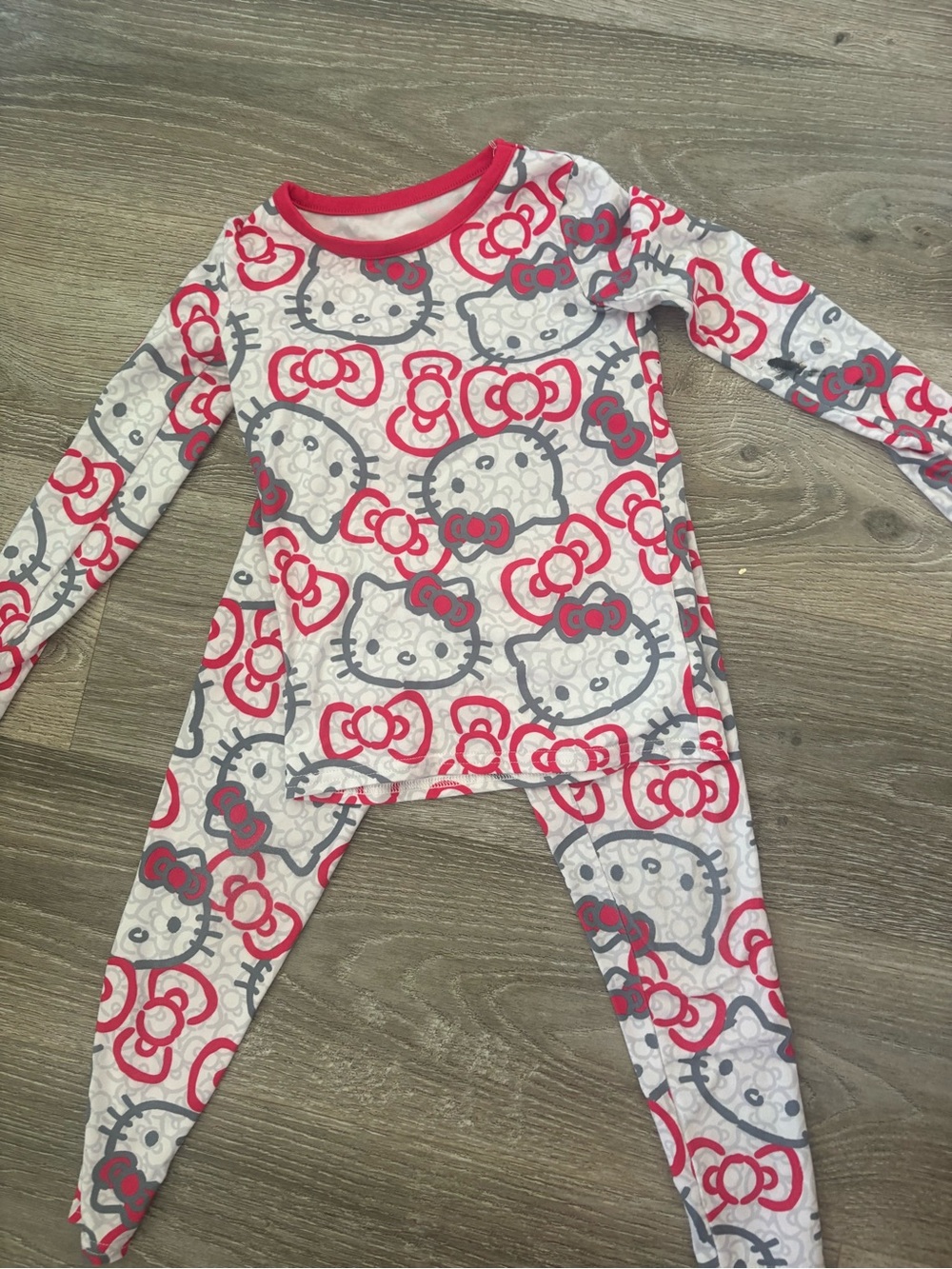 Hello Kitty Girls' Pink & Gray Pajama Set - Kids Pajama Set - XS